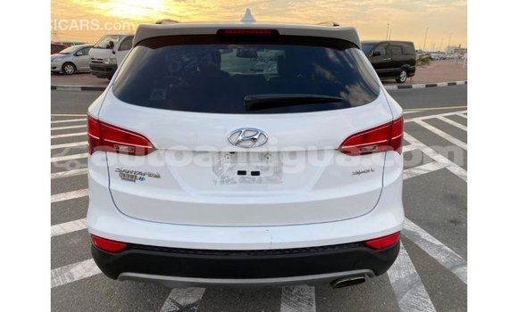 Buy Import Hyundai Santa Fe White Car in Import - Dubai in Antigua Buy Import Hyundai Santa Fe White Car in Import - Dubai in Antigua