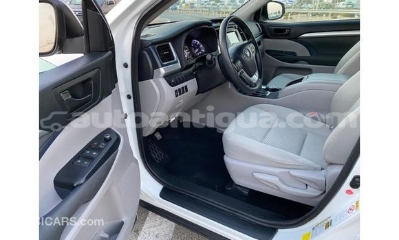 Buy Import Toyota Highlander White Car in Import - Dubai in Antigua Buy Import Toyota Highlander White Car in Import - Dubai in Antigua