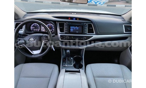 Buy Import Toyota Highlander White Car in Import - Dubai in Antigua Buy Import Toyota Highlander White Car in Import - Dubai in Antigua