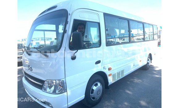 Buy Import Hyundai Accent White Car in Import - Dubai in Antigua Buy Import Hyundai Accent White Car in Import - Dubai in Antigua