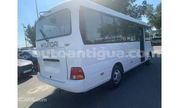 Buy Import Hyundai Accent White Car in Import - Dubai in Antigua Buy Import Hyundai Accent White Car in Import - Dubai in Antigua