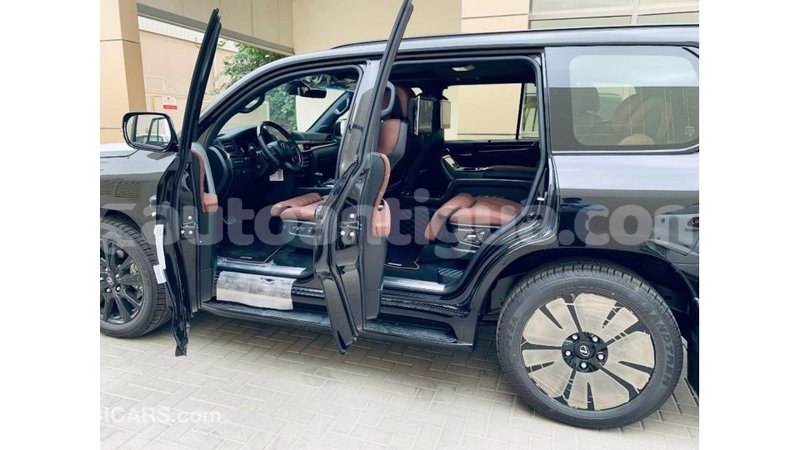 Big with watermark lexus lx antigua import dubai 1871