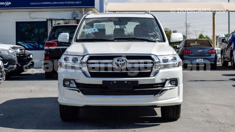 Big with watermark toyota land cruiser antigua import dubai 1875
