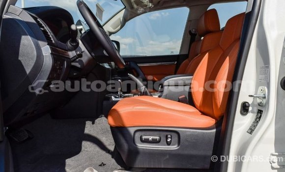 Buy Import Toyota Land Cruiser White Car in Import - Dubai in Antigua Buy Import Toyota Land Cruiser White Car in Import - Dubai in Antigua