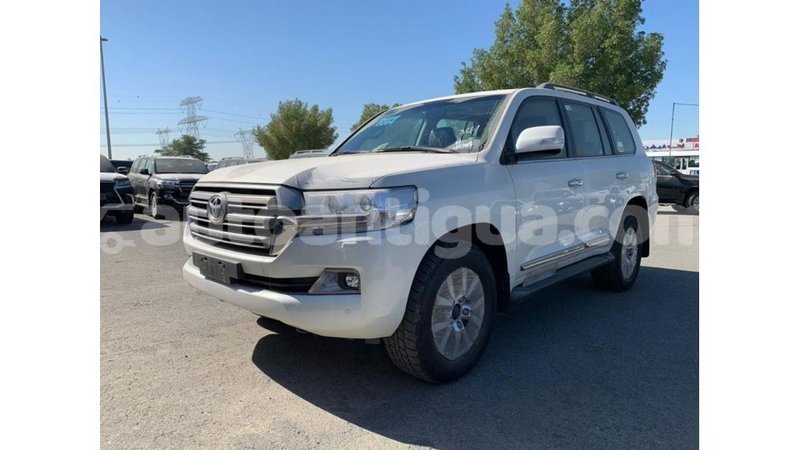 Big with watermark toyota land cruiser antigua import dubai 1876