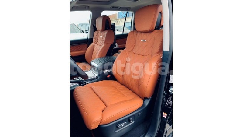 Big with watermark toyota land cruiser antigua import dubai 1880