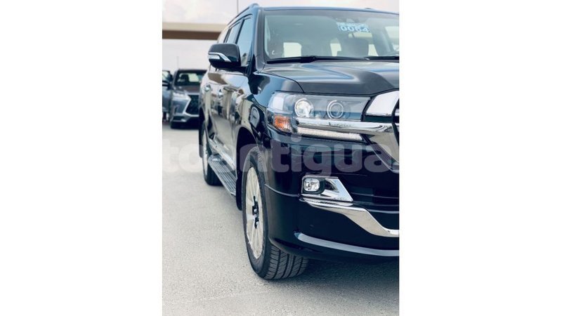 Big with watermark toyota land cruiser antigua import dubai 1880