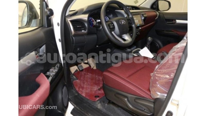 Big with watermark toyota hilux antigua import dubai 1892