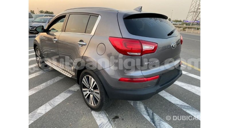 Big with watermark kia sportage antigua import dubai 1893