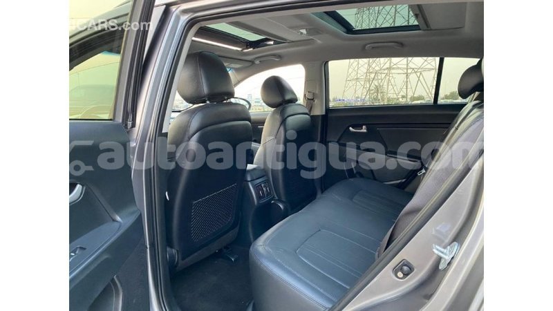 Big with watermark kia sportage antigua import dubai 1893