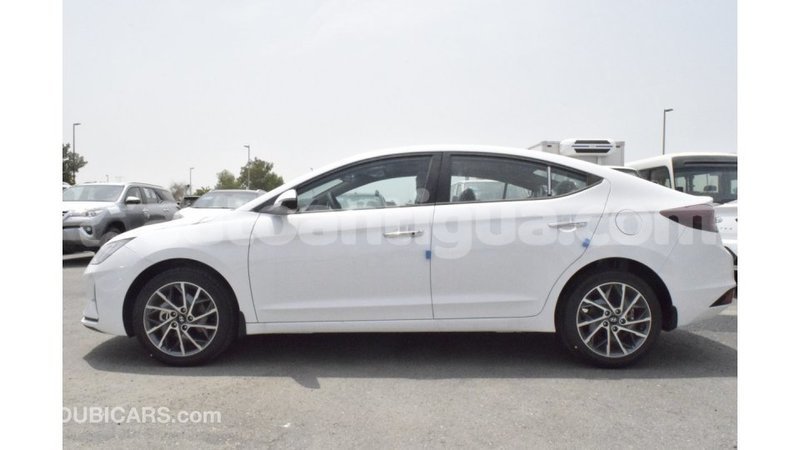 Big with watermark hyundai elantra antigua import dubai 1901