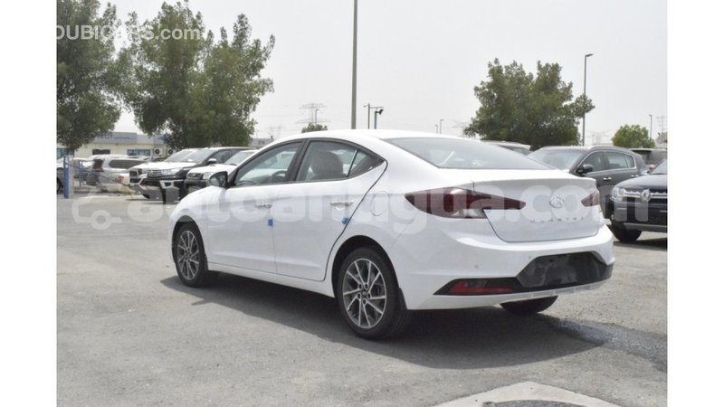 Big with watermark hyundai elantra antigua import dubai 1901
