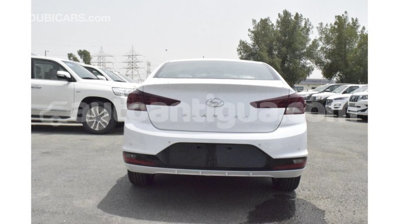 Big with watermark hyundai elantra antigua import dubai 1901