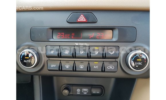 Buy Import Kia Sportage White Car in Import - Dubai in Antigua Buy Import Kia Sportage White Car in Import - Dubai in Antigua