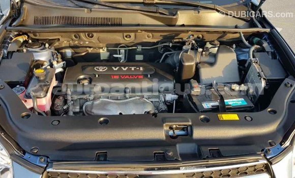 Buy Import Toyota HiAce Blue Truck in Import - Dubai in Antigua Buy Import Toyota HiAce Blue Truck in Import - Dubai in Antigua