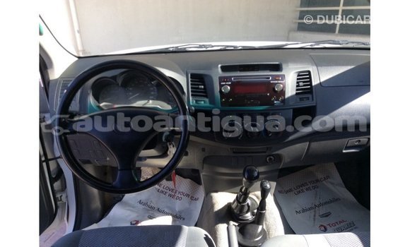 Buy Import Toyota Hilux White Car in Import - Dubai in Antigua Buy Import Toyota Hilux White Car in Import - Dubai in Antigua