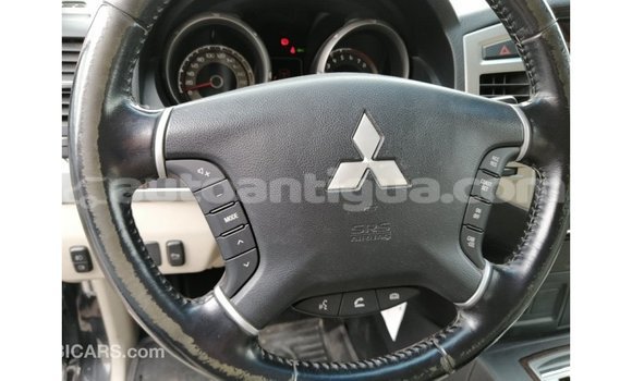Buy Import Mitsubishi Pajero Black Car in Import - Dubai in Antigua Buy Import Mitsubishi Pajero Black Car in Import - Dubai in Antigua
