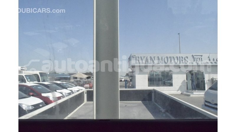 Big with watermark mitsubishi l400 antigua import dubai 1936