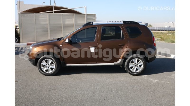 Big with watermark renault duster antigua import dubai 1937