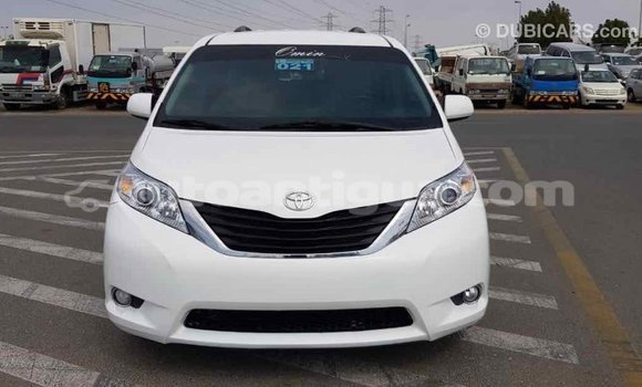 Buy Import Toyota Sienna White Car in Import - Dubai in Antigua Buy Import Toyota Sienna White Car in Import - Dubai in Antigua