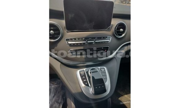 Buy Import Mercedes-Benz 250 Black Car in Import - Dubai in Antigua Buy Import Mercedes-Benz 250 Black Car in Import - Dubai in Antigua