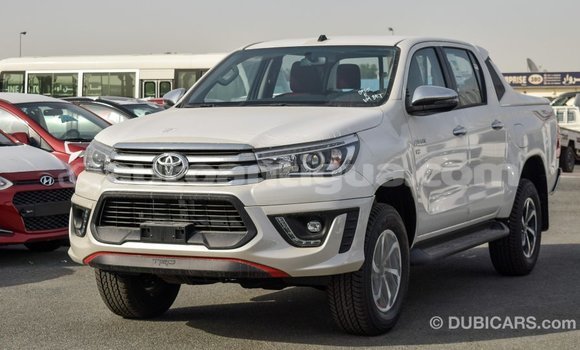 Buy Import Toyota Hilux White Car in Import - Dubai in Antigua Buy Import Toyota Hilux White Car in Import - Dubai in Antigua