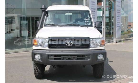 Buy Import Toyota Land Cruiser White Car in Import - Dubai in Antigua Buy Import Toyota Land Cruiser White Car in Import - Dubai in Antigua