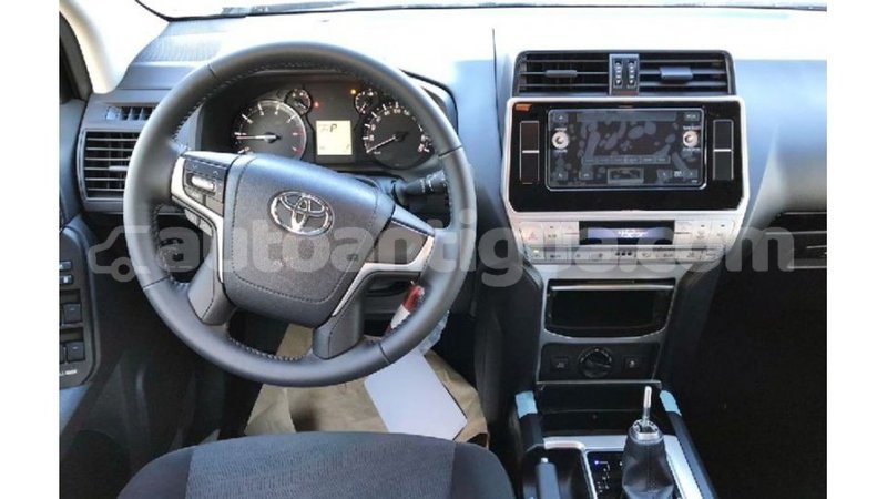 Big with watermark toyota prado antigua import dubai 1971