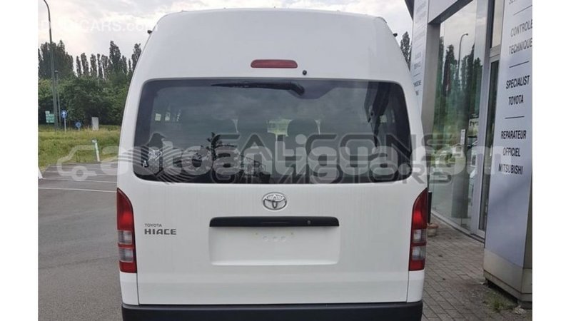 Big with watermark toyota hiace antigua import dubai 1978