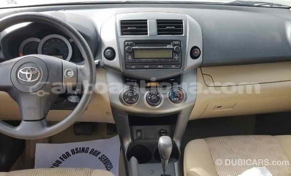 Buy Import Toyota HiAce Other Truck in Import - Dubai in Antigua Buy Import Toyota HiAce Other Truck in Import - Dubai in Antigua