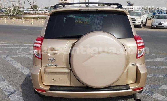 Buy Import Toyota HiAce Other Truck in Import - Dubai in Antigua Buy Import Toyota HiAce Other Truck in Import - Dubai in Antigua