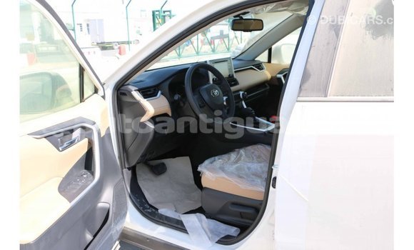 Buy Import Toyota HiAce White Truck in Import - Dubai in Antigua Buy Import Toyota HiAce White Truck in Import - Dubai in Antigua