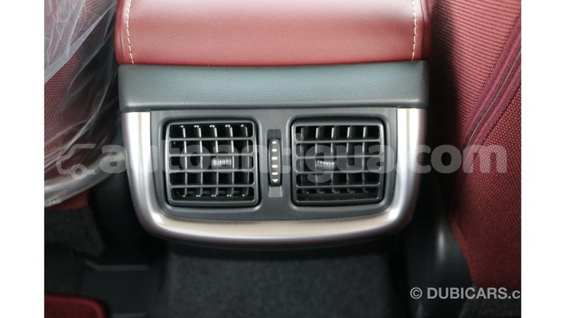 Big with watermark toyota hilux antigua import dubai 1996