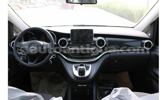 Buy Import Mercedes-Benz 250 Black Car in Import - Dubai in Antigua Buy Import Mercedes-Benz 250 Black Car in Import - Dubai in Antigua