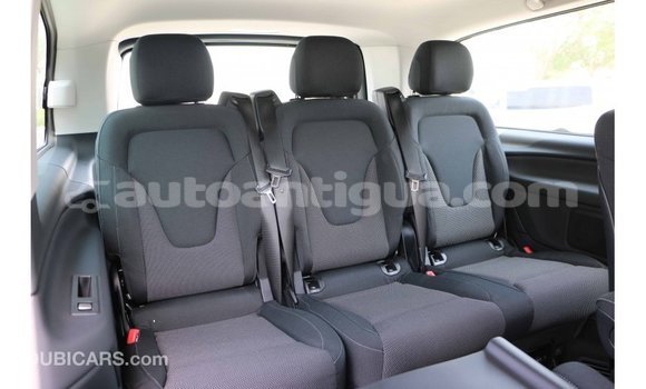 Buy Import Mercedes-Benz 250 Black Car in Import - Dubai in Antigua Buy Import Mercedes-Benz 250 Black Car in Import - Dubai in Antigua