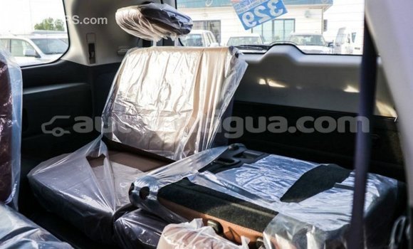 Buy Import Toyota Land Cruiser White Car in Import - Dubai in Antigua Buy Import Toyota Land Cruiser White Car in Import - Dubai in Antigua