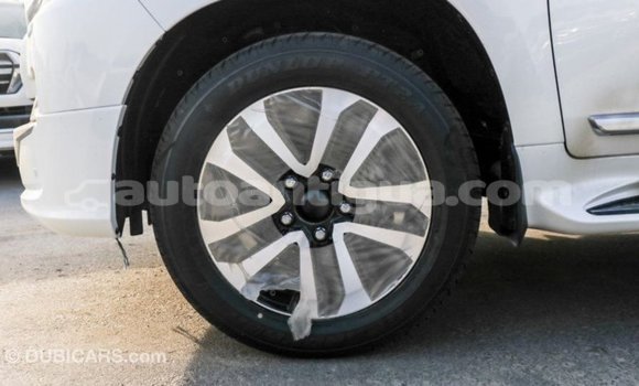Buy Import Toyota Land Cruiser White Car in Import - Dubai in Antigua Buy Import Toyota Land Cruiser White Car in Import - Dubai in Antigua