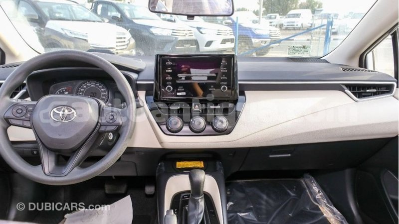 Big with watermark toyota corolla antigua import dubai 2008