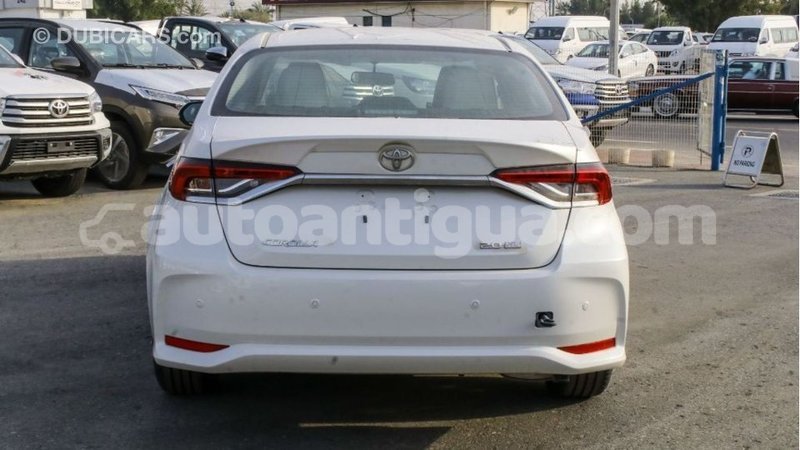 Big with watermark toyota corolla antigua import dubai 2008