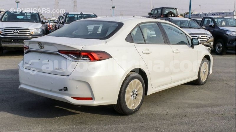 Big with watermark toyota corolla antigua import dubai 2008