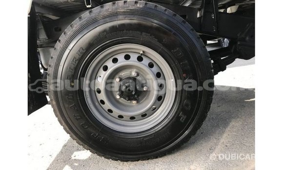 Buy Import Toyota Land Cruiser White Car in Import - Dubai in Antigua Buy Import Toyota Land Cruiser White Car in Import - Dubai in Antigua