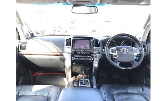 Buy Import Toyota Land Cruiser Black Car in Import - Dubai in Antigua Buy Import Toyota Land Cruiser Black Car in Import - Dubai in Antigua