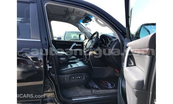 Buy Import Toyota Land Cruiser Black Car in Import - Dubai in Antigua Buy Import Toyota Land Cruiser Black Car in Import - Dubai in Antigua