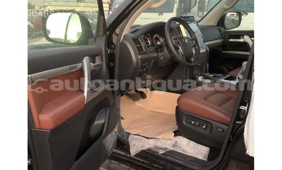 Buy Import Toyota Land Cruiser Black Car in Import - Dubai in Antigua Buy Import Toyota Land Cruiser Black Car in Import - Dubai in Antigua