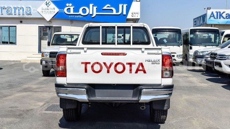 Big with watermark toyota hilux antigua import dubai 2025