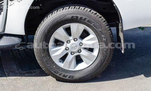 Buy Import Toyota Hilux White Car in Import - Dubai in Antigua Buy Import Toyota Hilux White Car in Import - Dubai in Antigua