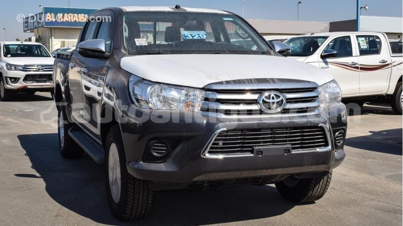Big with watermark toyota hilux antigua import dubai 2031