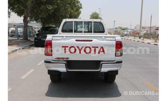 Buy Import Toyota Hilux White Car in Import - Dubai in Antigua Buy Import Toyota Hilux White Car in Import - Dubai in Antigua