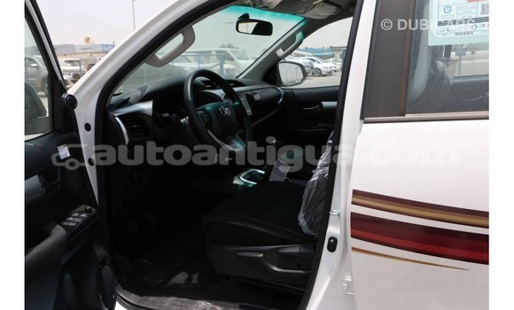 Buy Import Toyota Hilux White Car in Import - Dubai in Antigua Buy Import Toyota Hilux White Car in Import - Dubai in Antigua