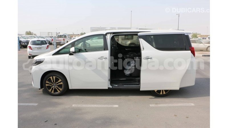 Big with watermark toyota alphard antigua import dubai 2046